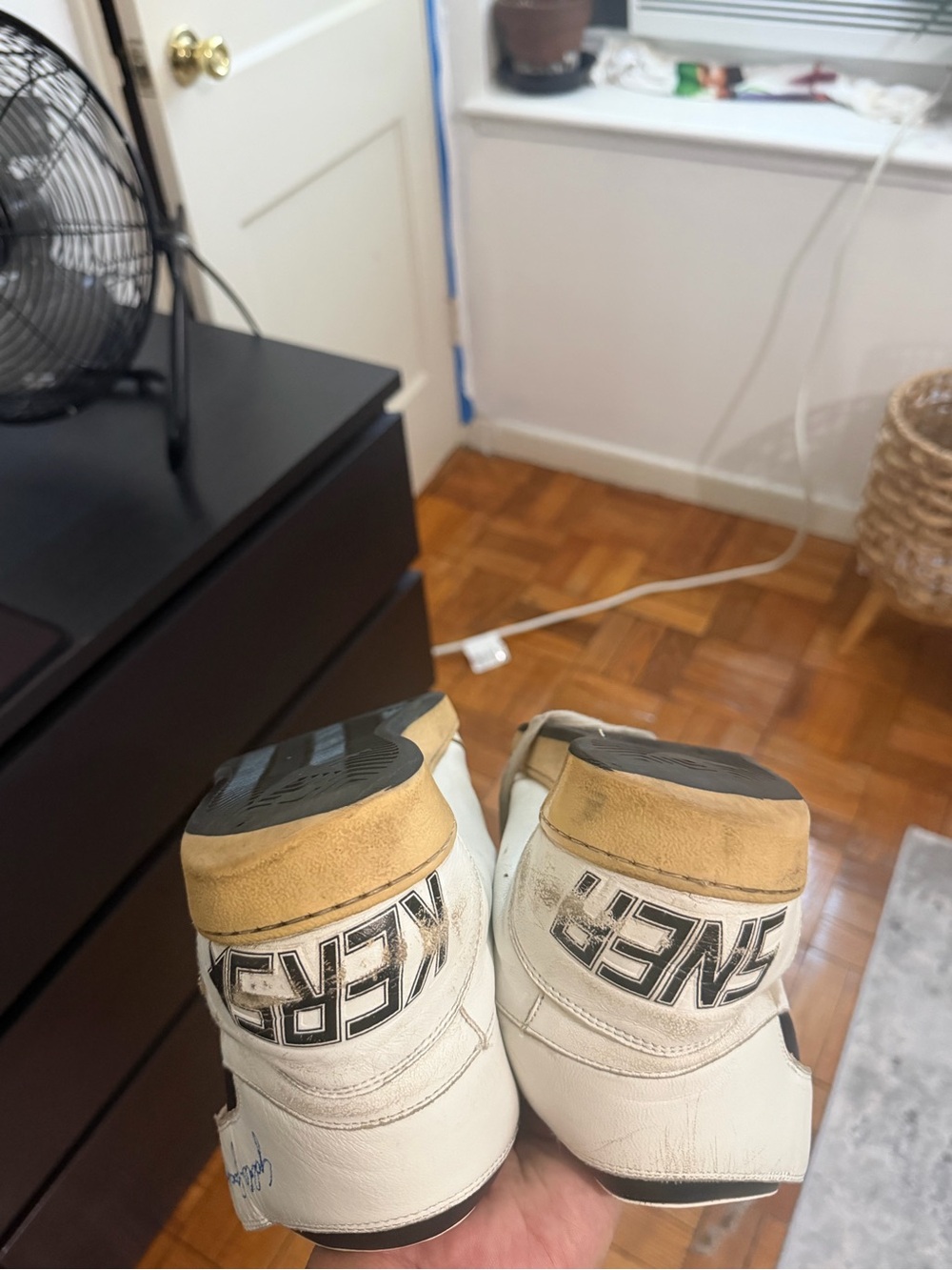 Golden Goose Sky-Star High-Top Sneakers Size 43 - Picture 4 of 8